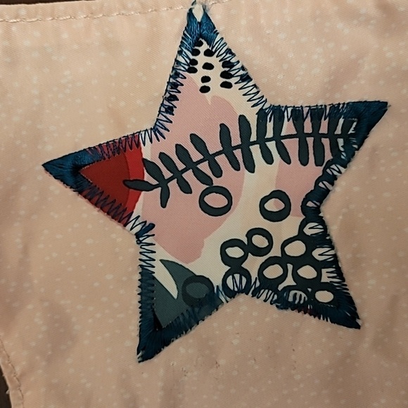 Ju-Ju-Be Be Neat Reversible Bibs with Pockets - tokidoki x Kaiju City & Flower - Picture 8 of 10